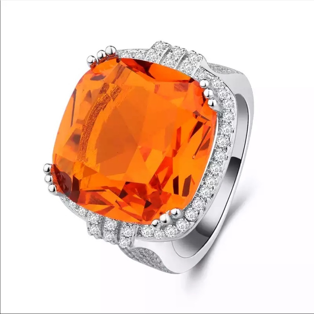 ❤️❤️LAST CHANCE ❤️❤️ New Women’s 925 Silver Beautiful Zircon Ring - Picture 2 of 6